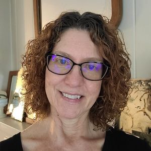 Meet your Posher, Cindi